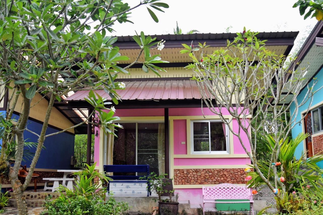 Ya Teng Homestay Ban Tha Sai Екстериор снимка